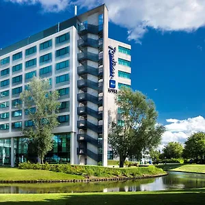 Radisson Blu Amsterdam Airport, Schiphol Hotel